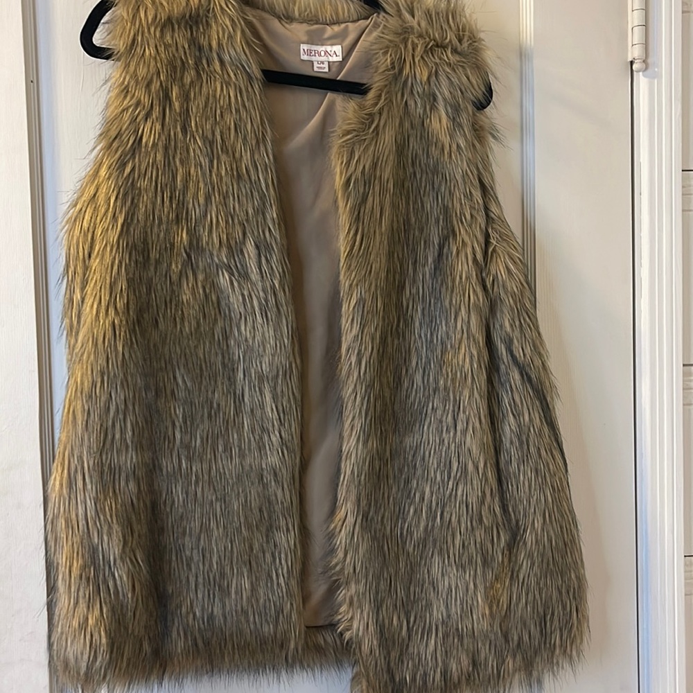 Faux fur vest